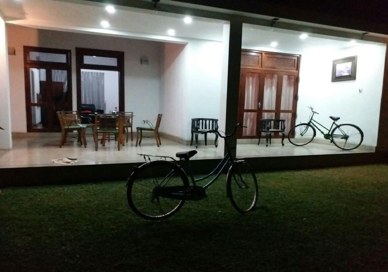 Negombo Holiday Home Εξωτερικό φωτογραφία