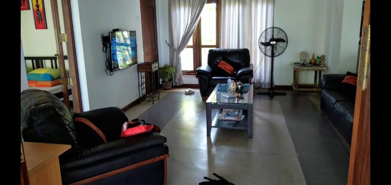 Negombo Holiday Home Εξωτερικό φωτογραφία